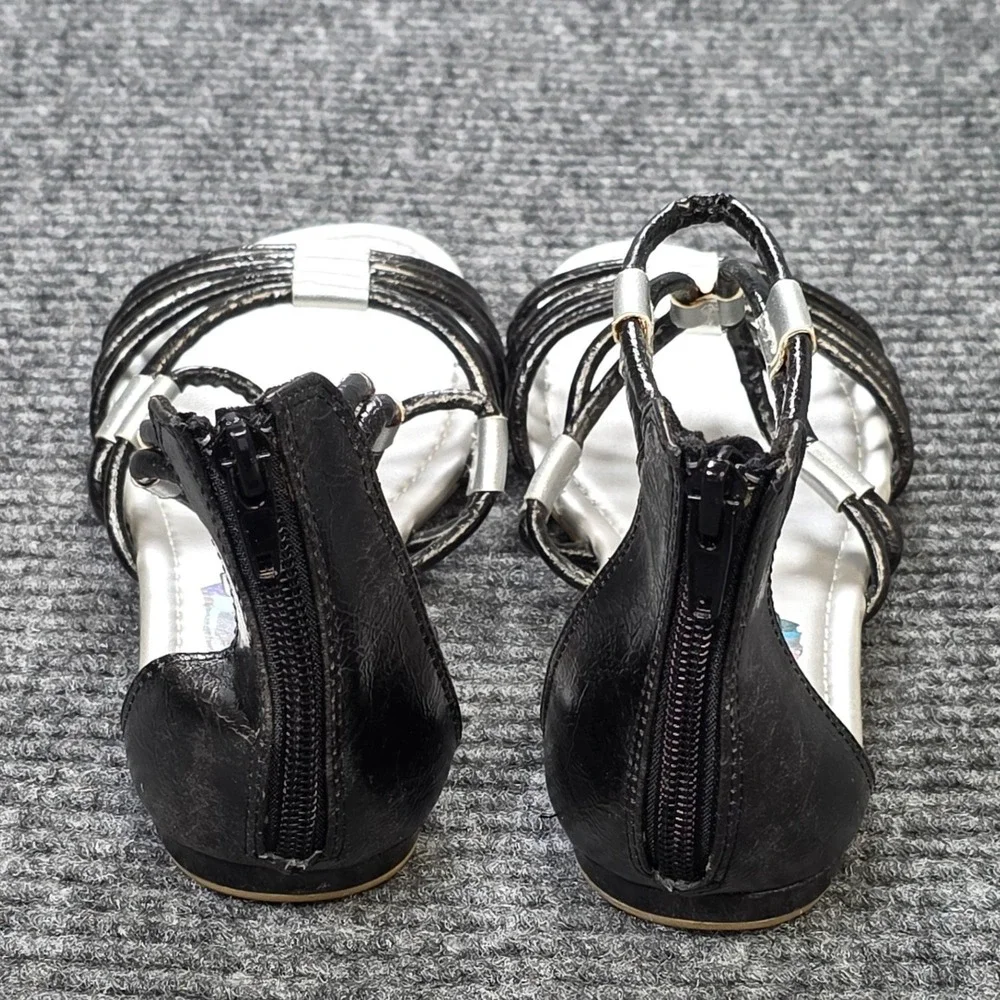Disney Shake It Up Gladiator Sandals Girl's Size 3.5 Black Silver Strappy Flat